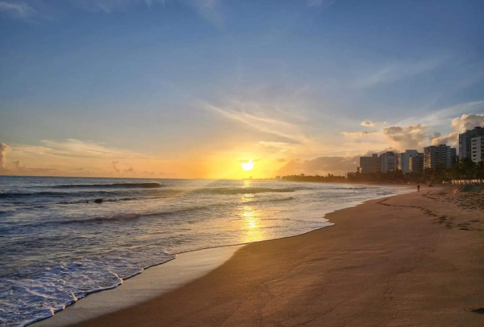 Stunning 3-Bedroom Beachside Apartment San Juan Puerto Rico